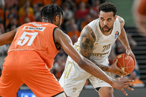 巴萨与孔德 巴萨与孔德