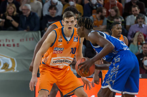 色时能够获 色时能够获