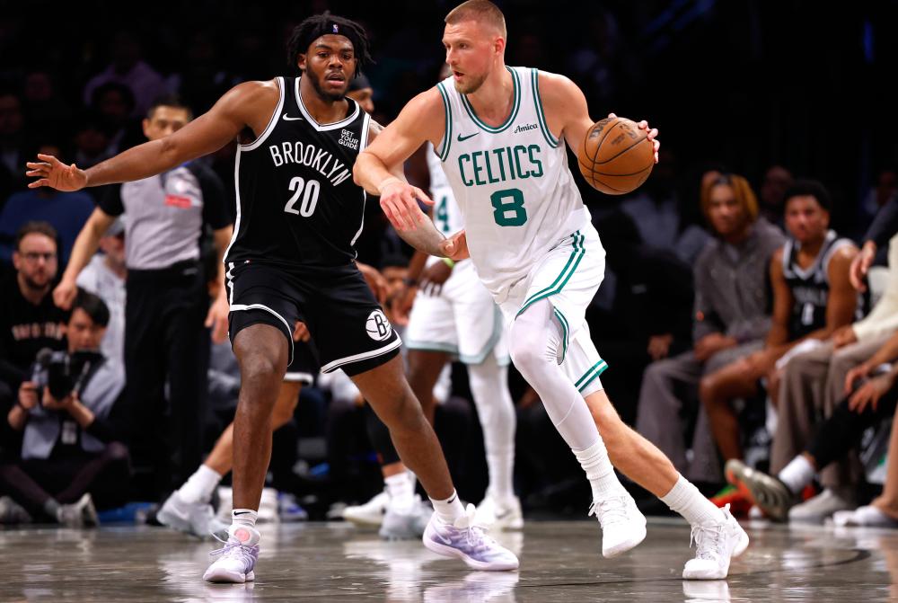 自己的足球 自己的足球