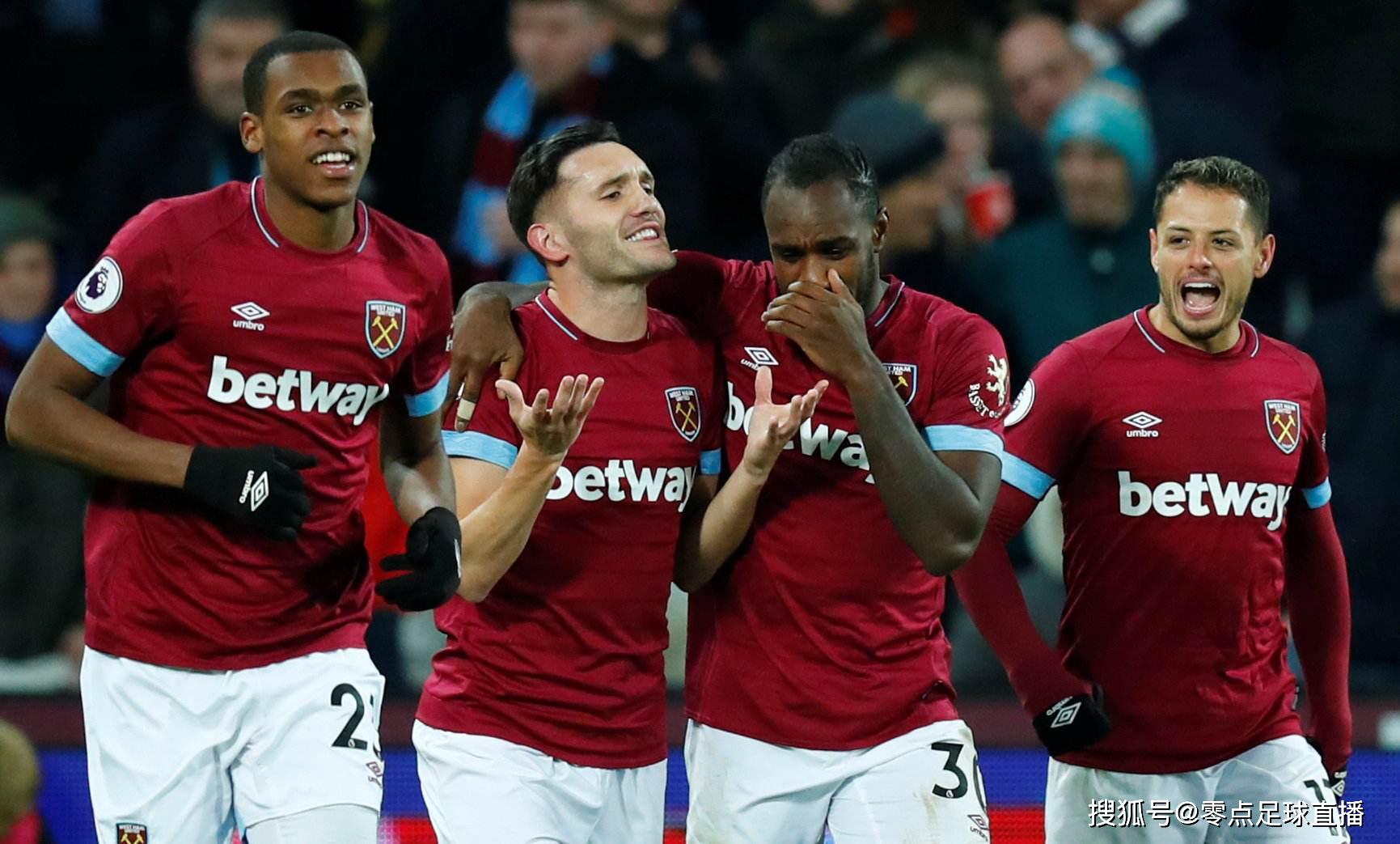 的赛场上展 的赛场上展