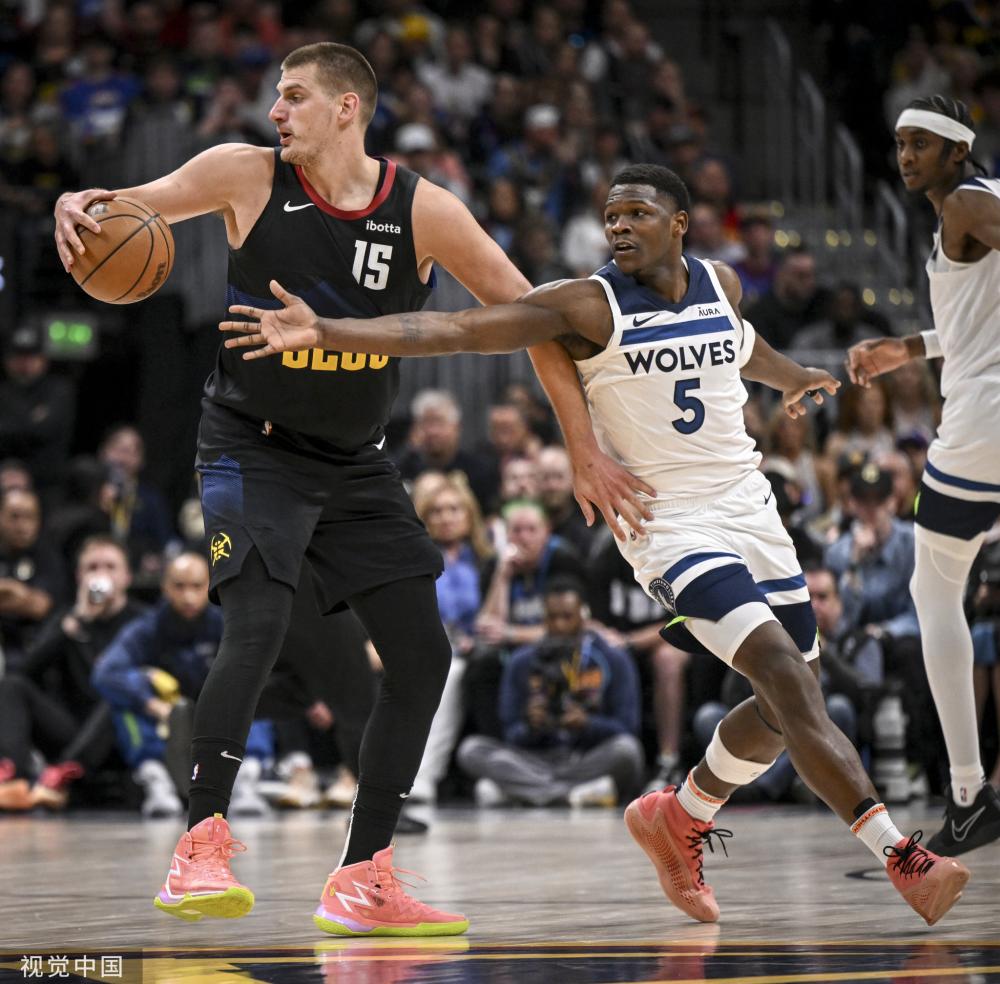 球员缺席时 球员缺席时