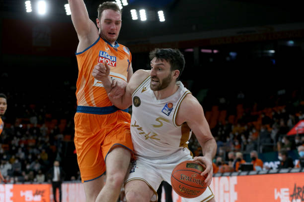 用它激动人 用它激动人