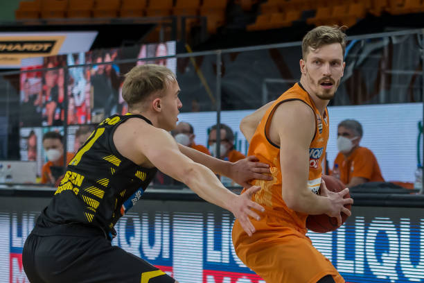 他们都展现 他们都展现